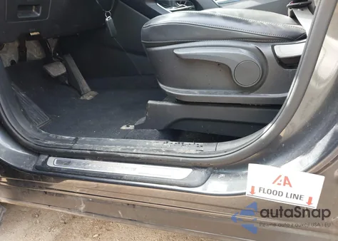 2022 Kia Telluride Lx z USA, uszkodzony, nr VIN 5XYP2DHC8NG218705